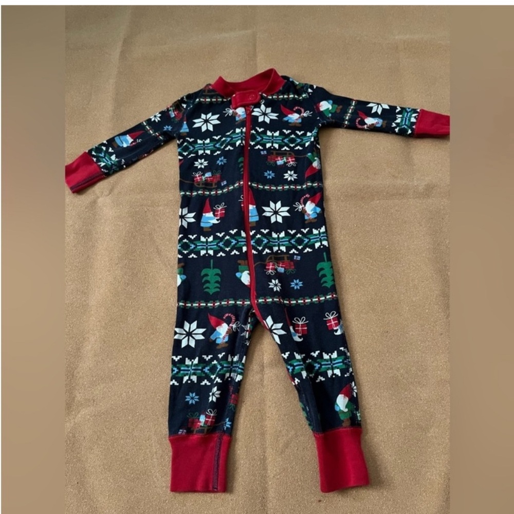 Hanna Anderson 12-18month Christmas pjs